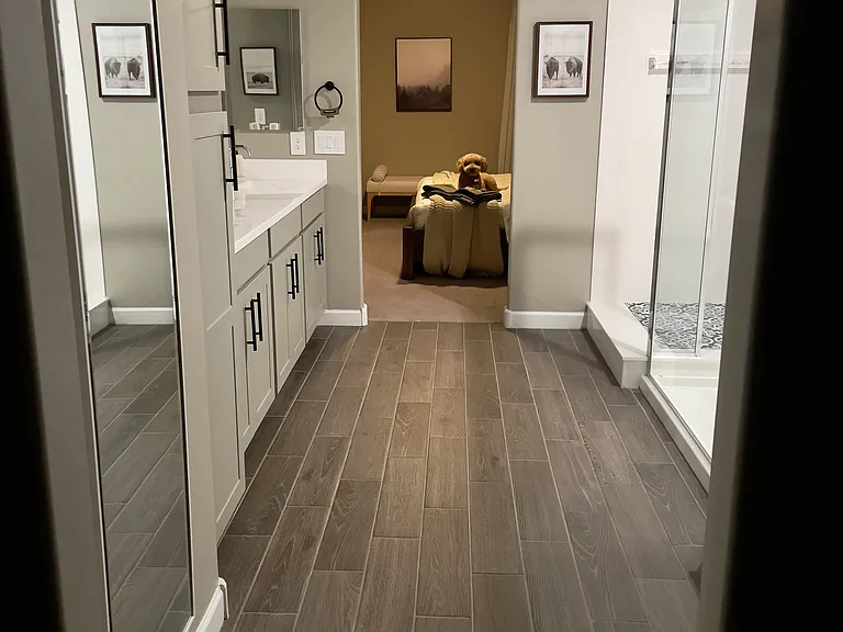 Master Bathroom 3