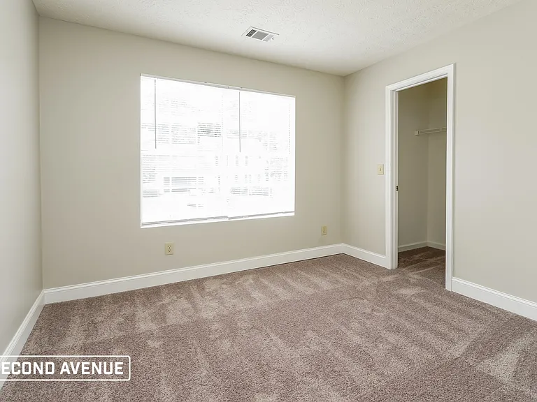 5946 Crescent Ridge Ct — Photo 12