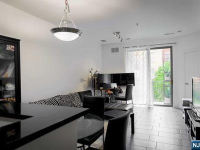 26 Avenue At Port Imperial APT 227, West New York, NJ, 07093