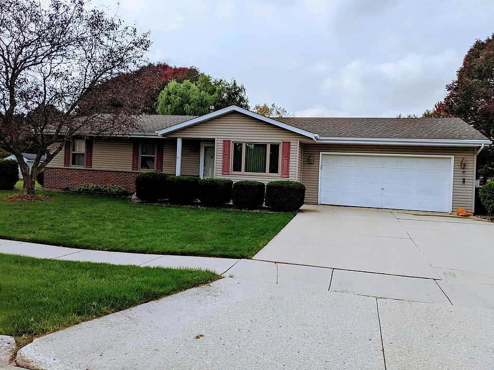 1st image of W197N16531 Aspen Dr