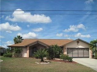 426 E Tarpon Blvd NW, Port Charlotte, FL 33952