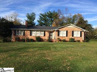 2 Ivy Trl, Greenville, SC 29615