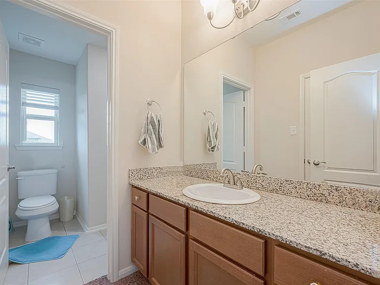 4219 Reagan Ridge Ct — Photo 36
