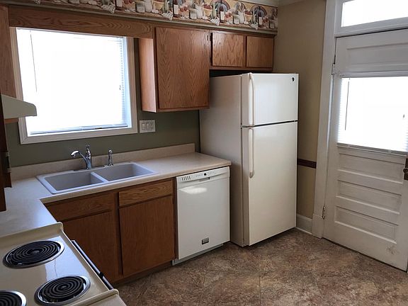 3rd image of 1106 E Gorgas St #1