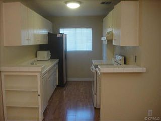 3rd image of 5400 Newcastle Ave APT 48