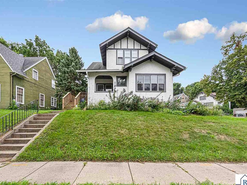 1st image of 127 Lake Park Blvd