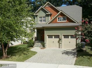 5213 11th Rd N, Arlington, VA 22205