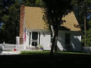 15 Burrows Rd, Eastham, MA 02642