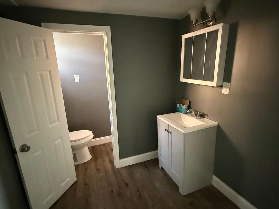 2nd image of 1835 W 2nd St #3