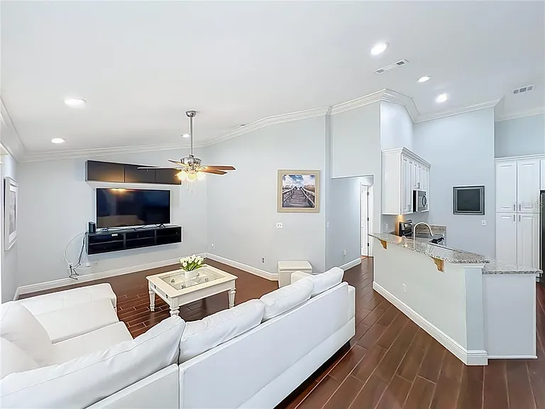 3020 Hartland Ct — Photo 35