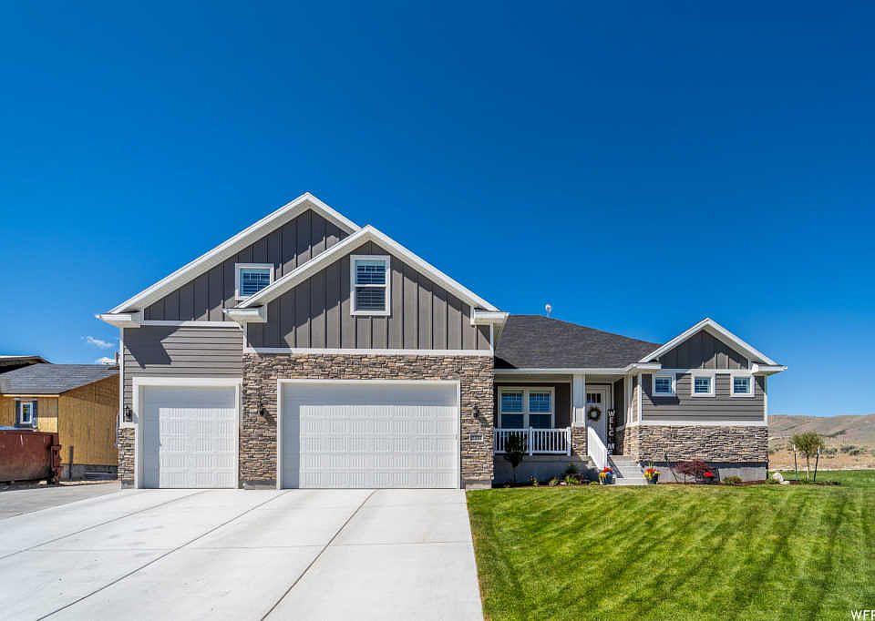 1st image of 2251 S Beretta Dr