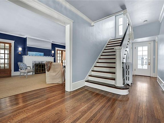 4th image of 18800 Shaker Blvd