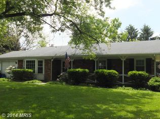 10200 Fox Ridge Dr, Damascus, MD 20872