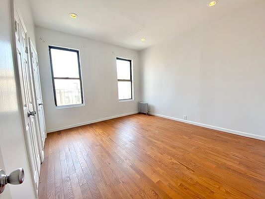 4th image of 97 Fort Washington Ave APT 6A