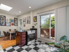 18-20 Marcella St, Cambridge, MA