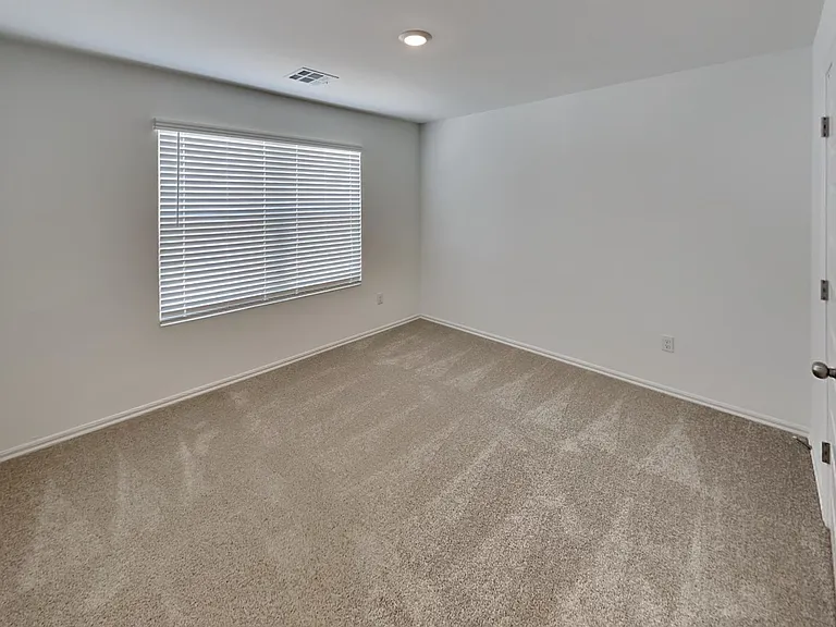 4013 Becky Ln — Photo 15