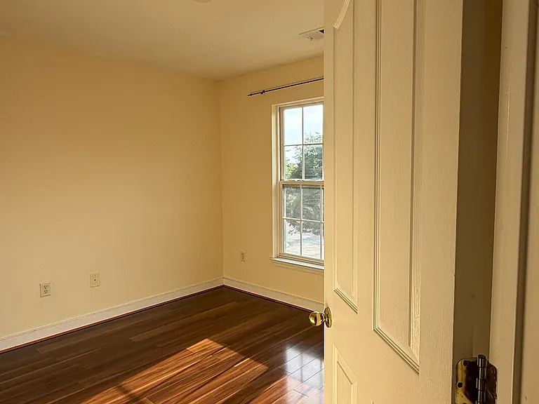 1205 Corolla Ct — Photo 9