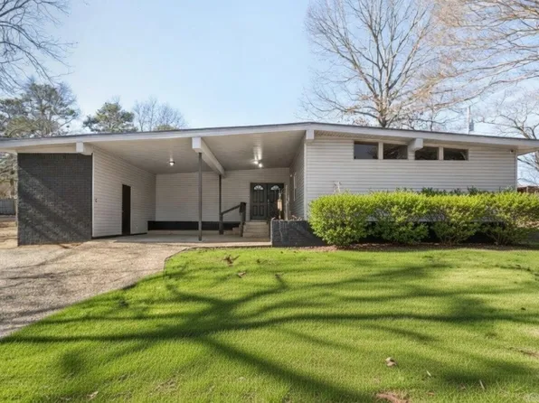 3913 Sandra Ln, Benton, AR 72019