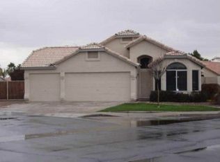 940 E Orchid Ln, Chandler, AZ 85225