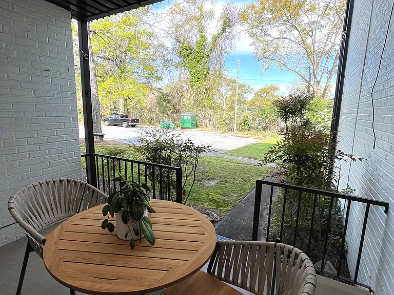 1794 S Lumpkin St — Photo 15