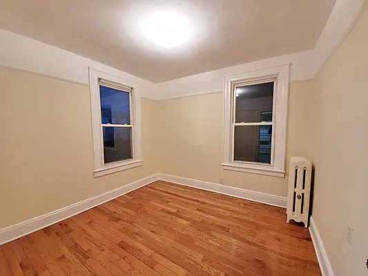 Rented by Astoria Realty | media 11