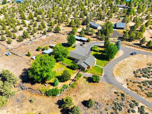 7950 SW Copley Rd, Powell Butte, OR 97753