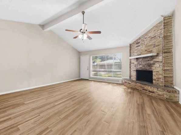 104 Williamsburg Dr