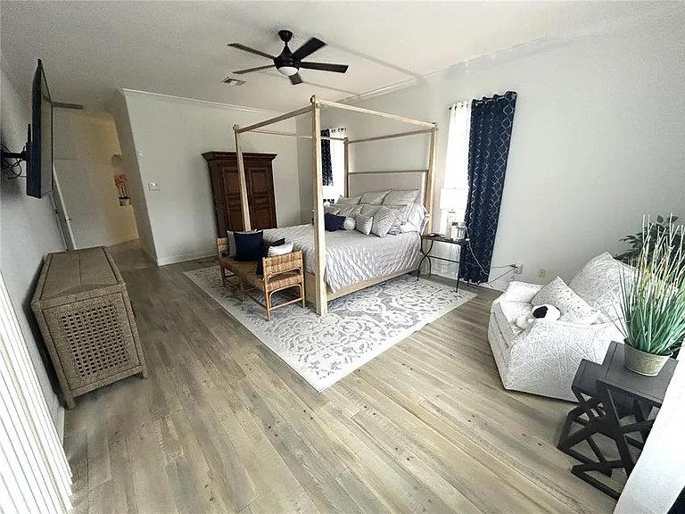 2303 Baesel View Dr — Photo 11