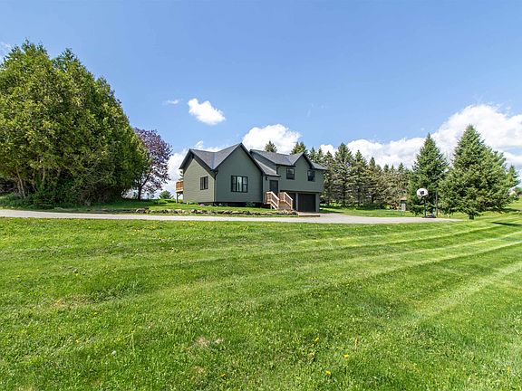 2nd image of 287 Lakeview Drive