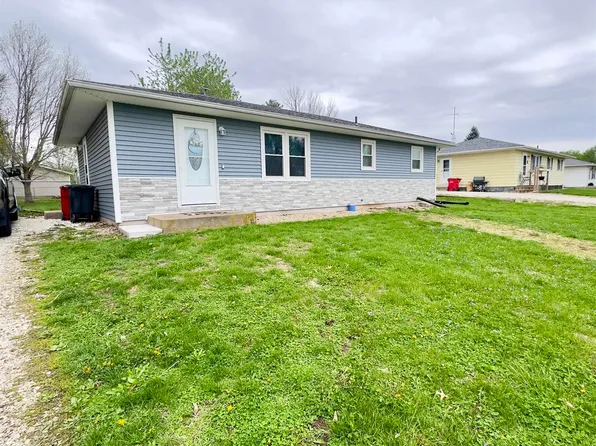 512 Magnolia St, Payson, IL 62360