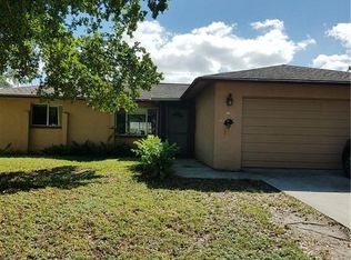 132 SE 16th St, Cape Coral, FL 33990