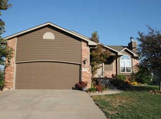 9433 W Ryan St, Wichita, KS 67205