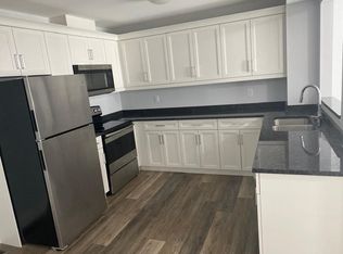 204 Beechwood Dr #2, Lakeshore, ON N8L1E2