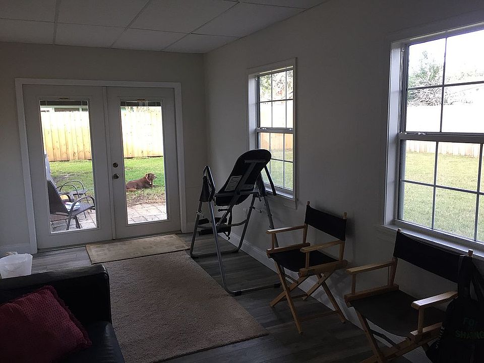 1st image of 1611 Bentin Dr S