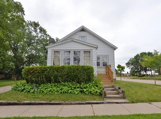 4625 17th St, Racine, WI 53405