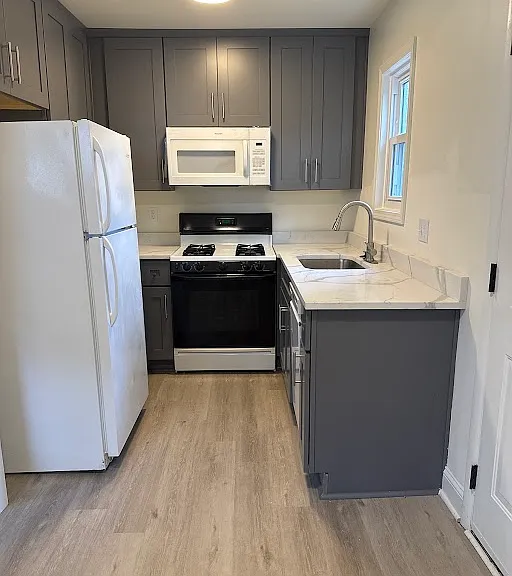 955 Tilden St NW #B — Photo 2