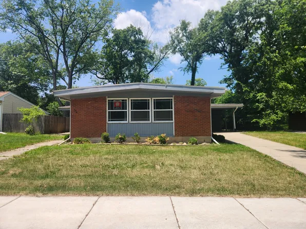 336 Oakwood St, Park Forest, IL 60466