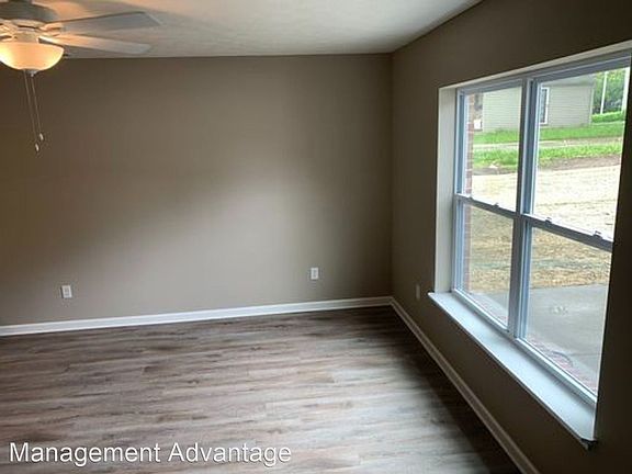 5th image of 700 N 22nd St APT 303