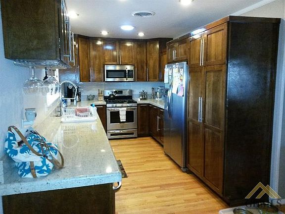 3rd image of 1309 Shattuck Ave
