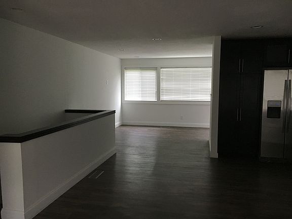 5th image of 13201 Damask Ct