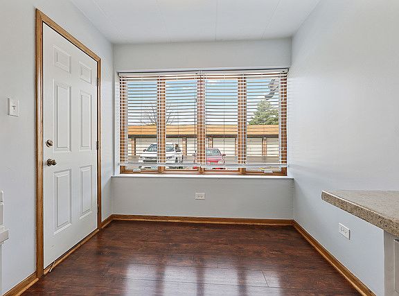3rd image of 5008 Circle Ct APT 901