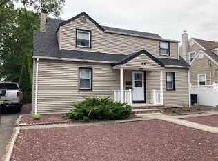 44 Ekings Ave Floor 2, Hawthorne, NJ 07506