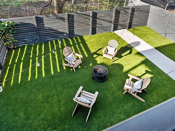 5th image of 5002 Pecan Springs Rd #8