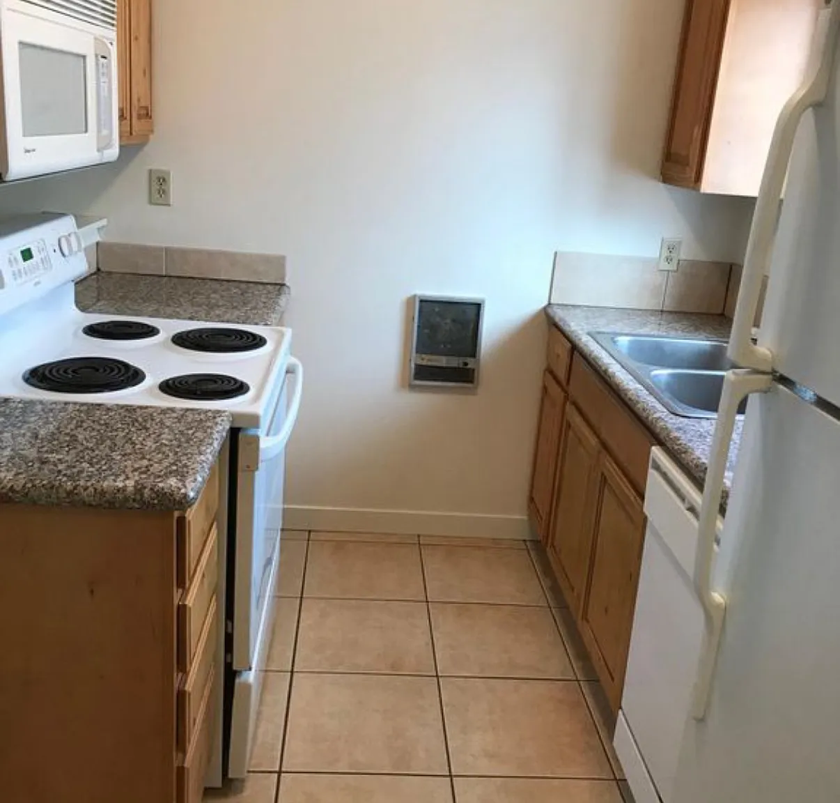 2 bed, $850 — Photo 2