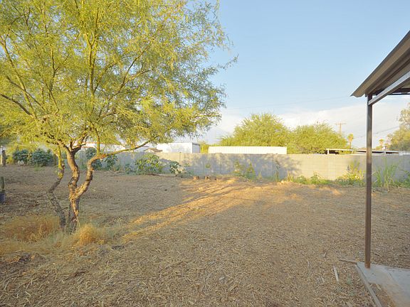 4th image of 1323 E McKinley St Lot 6