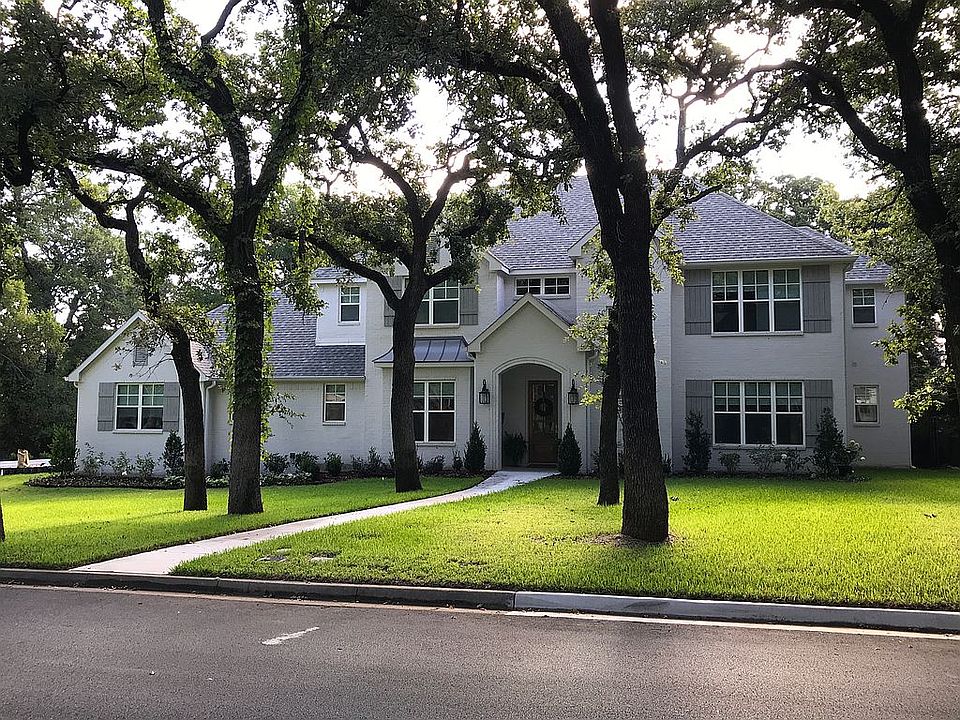 1st image of 336 Eastwood Ave