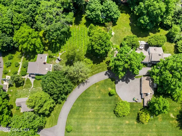 429 Round Hill Rd, Greenwich, CT 06831
