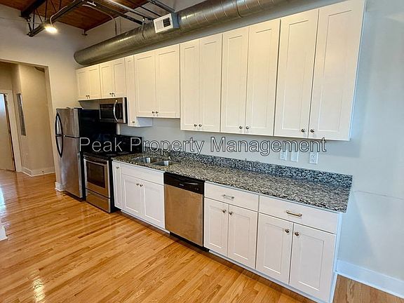 4th image of 2709 W Broad St #3