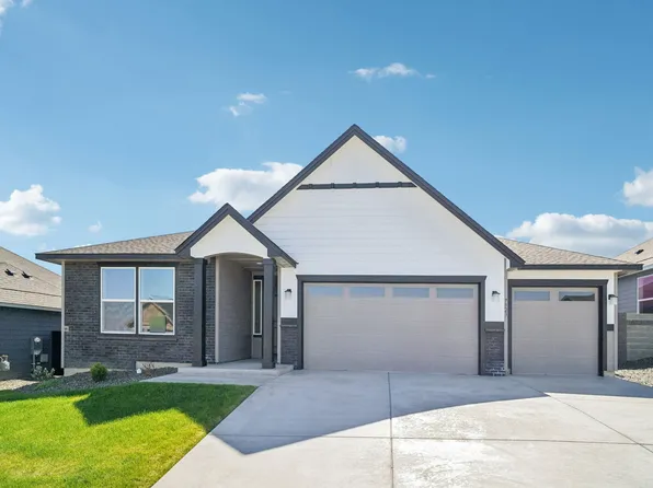 7923 Lennox St, West Richland, WA 99353
