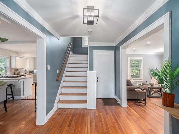 4th image of 5631 Holmes St